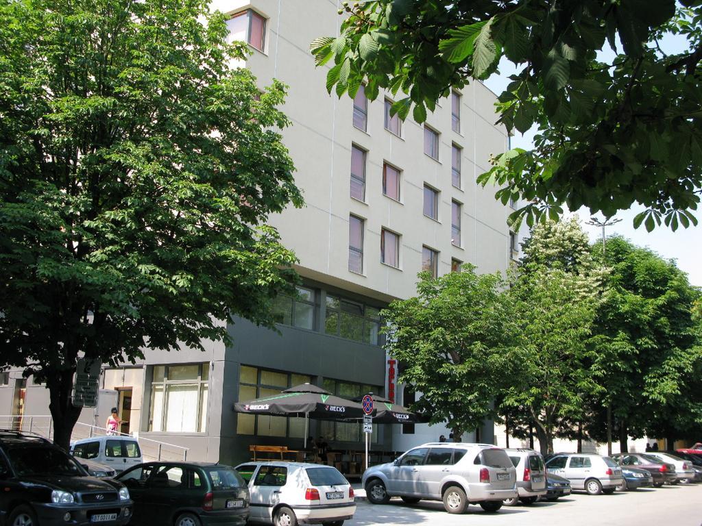 Hotel Tarnovo 벨리코 터르노보 객실 사진