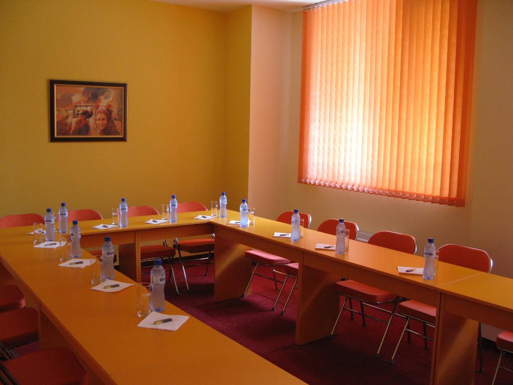 Hotel Tarnovo 벨리코 터르노보 객실 사진