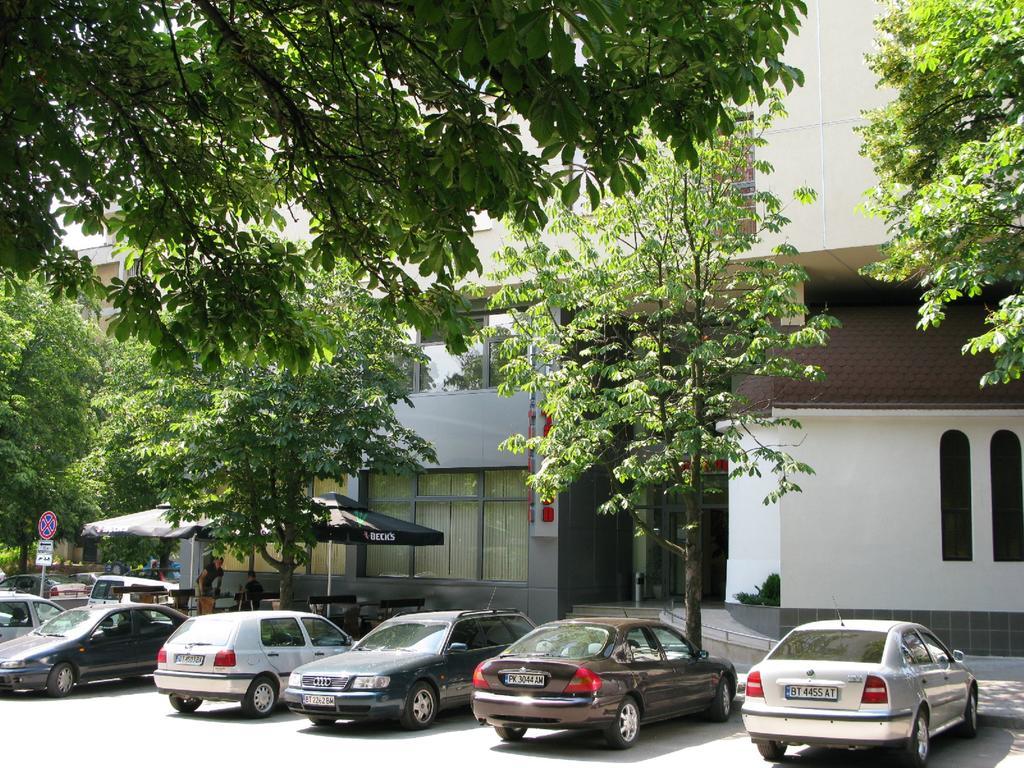 Hotel Tarnovo 벨리코 터르노보 객실 사진